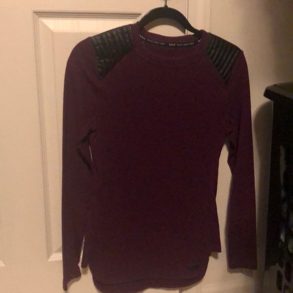 Andrew Mark NY purple thermal top